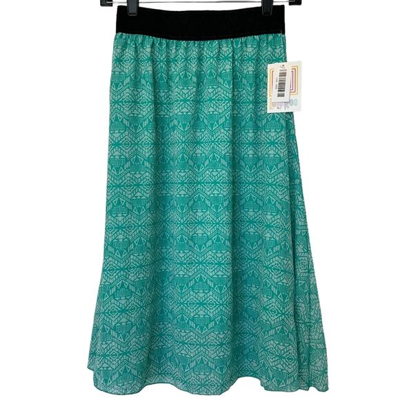 NWT LuLaRoe Lola Chiffon Skirt in Pale Green Boho Print - Picture 1 of 13